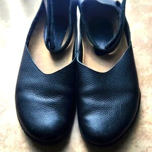 Uffizi leather mary jane shoes